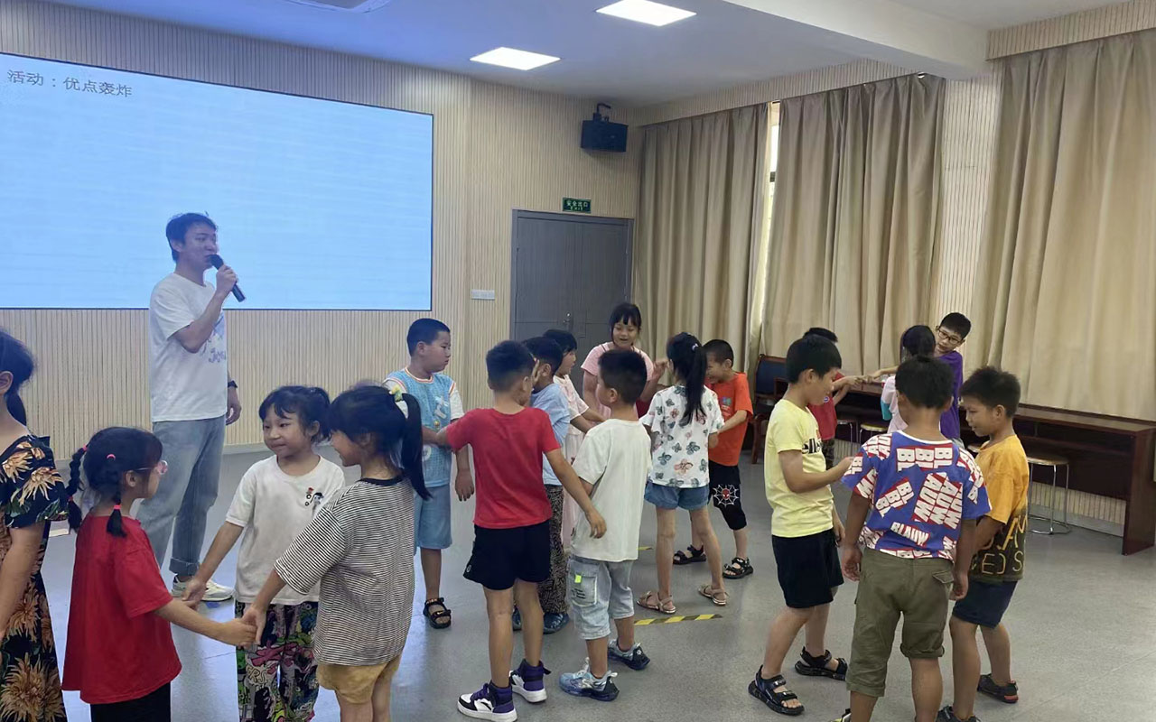 襄城龙观乡中心学校